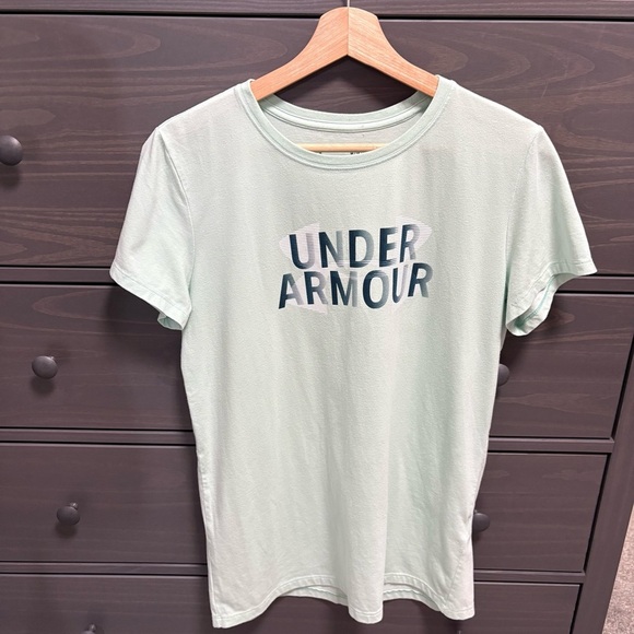 Under Armour Tee - Picture 1 of 4